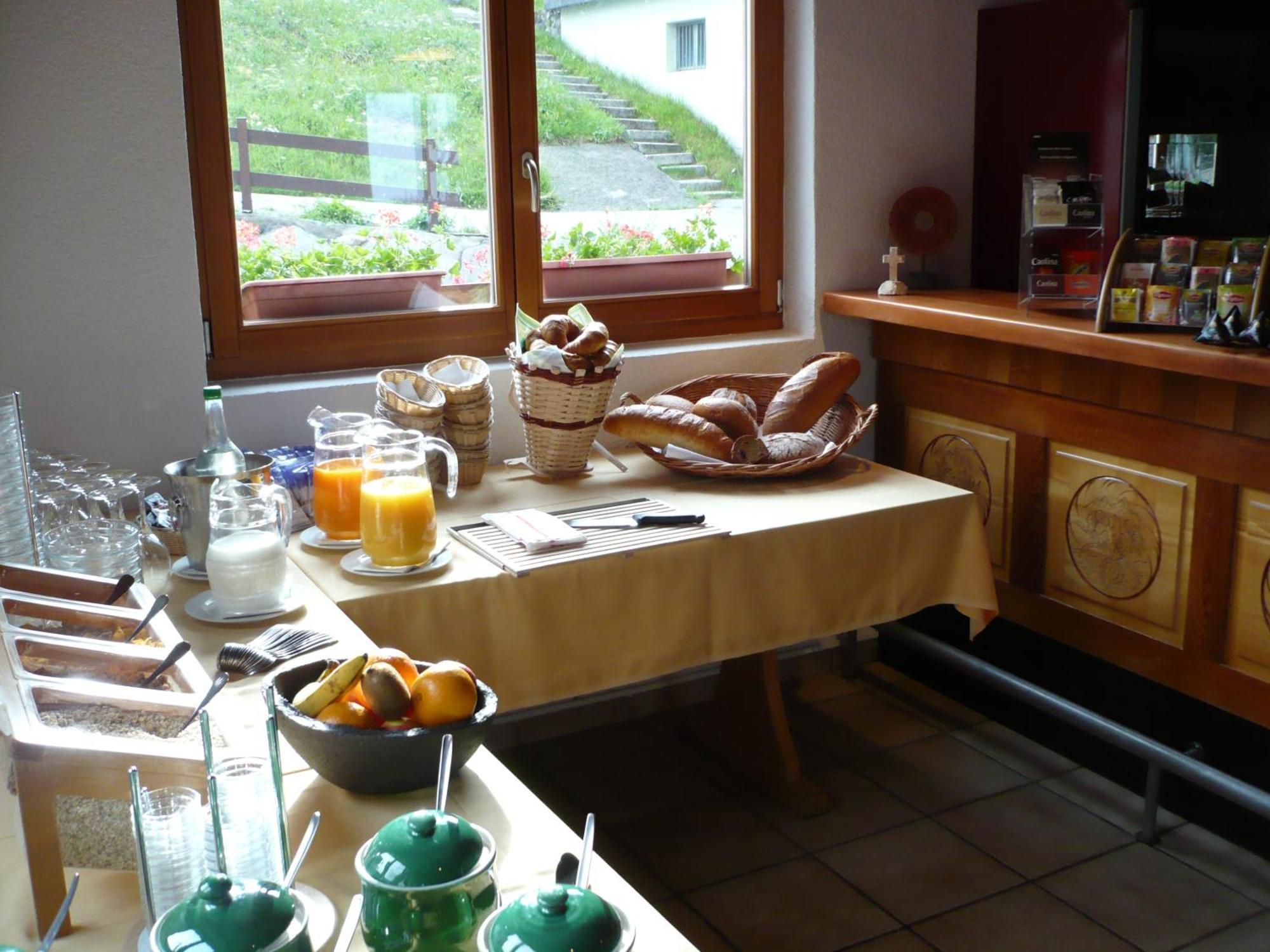 Hotel Bellwald Restaurant foto